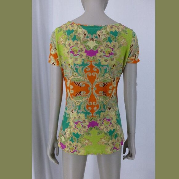 Robert Graham Muli-Color Tencel Blend Short Sleeve Top - Picture 4 of 10